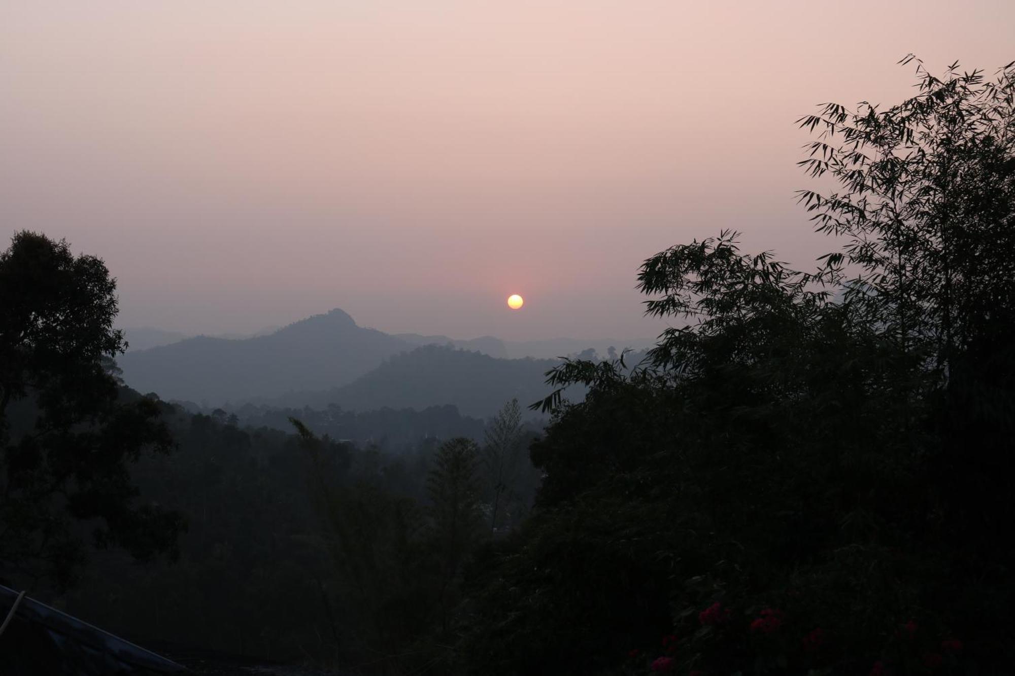 Asprin Homestay Munnar Eksteriør bilde