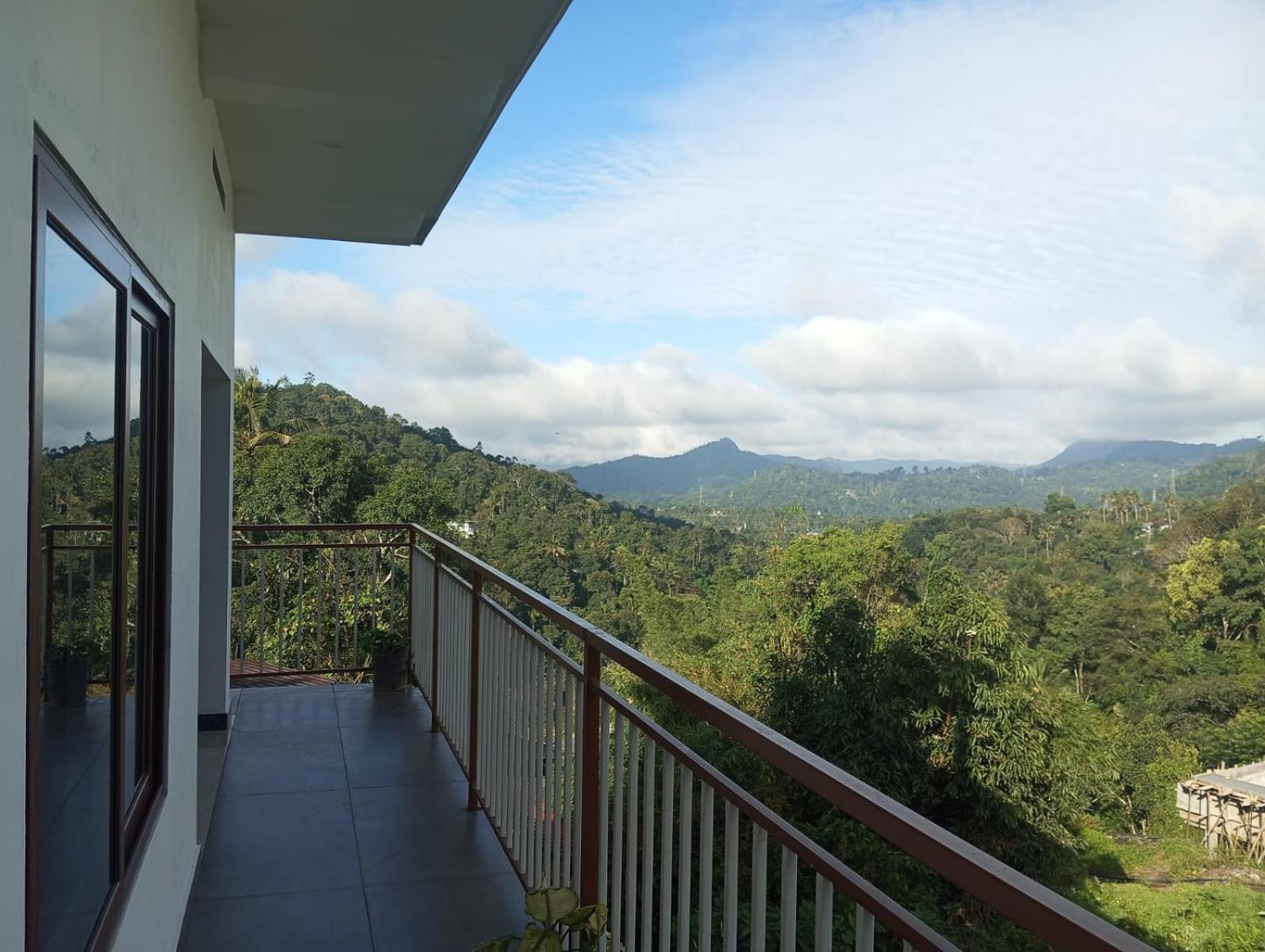 Asprin Homestay Munnar Eksteriør bilde